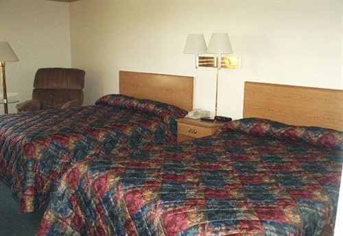 Dutch Country Inn Kalona Extérieur photo