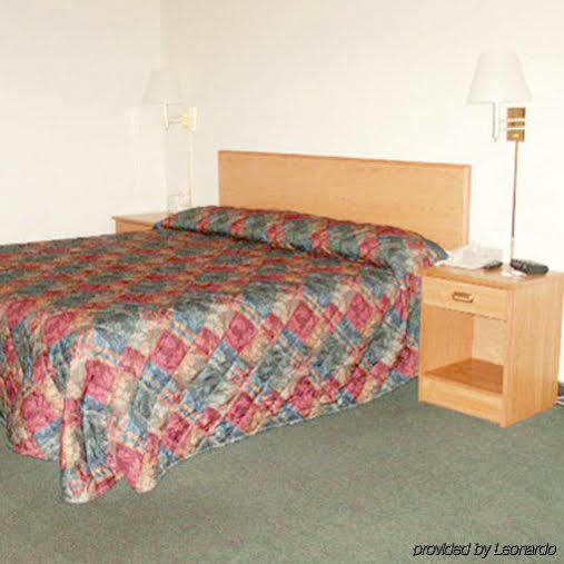 Dutch Country Inn Kalona Chambre photo